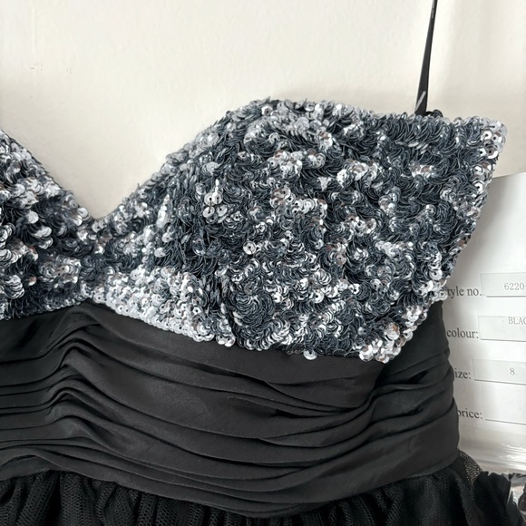 Stunning Magic Nights Cocktail Dress Size 8 - Picture 10 of 11